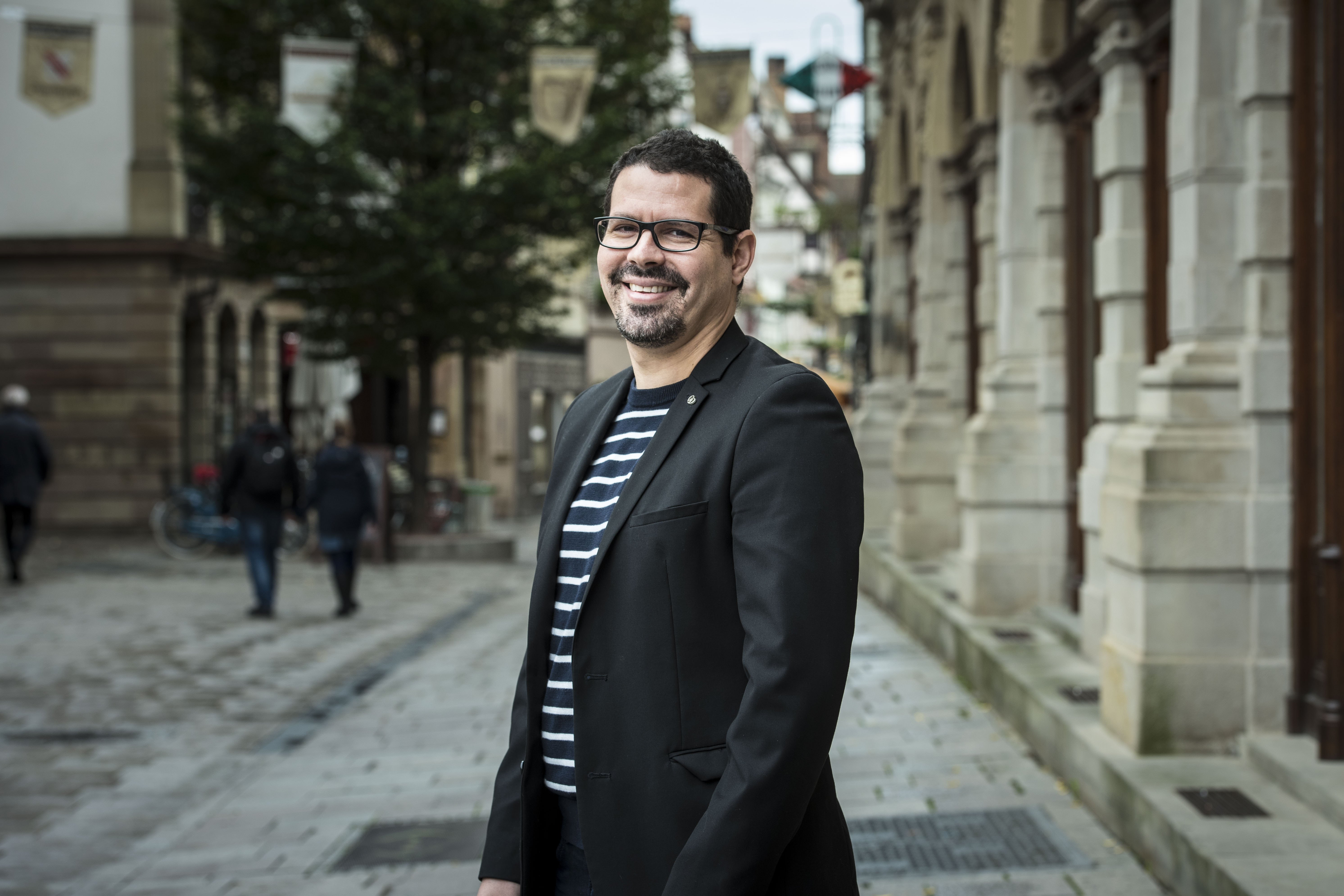 Portrait de Karim DJAFOUR